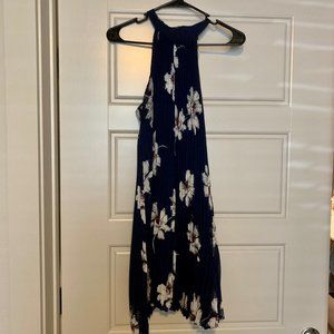Entro Woman's Navy Blue Pleated Floral Dress